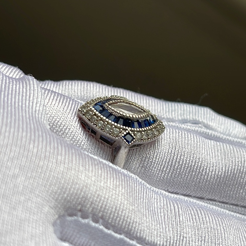 Beautiful ring silver 925 sterling size 8 teardrop blue/white cubic zirconia - Picture 4 of 14